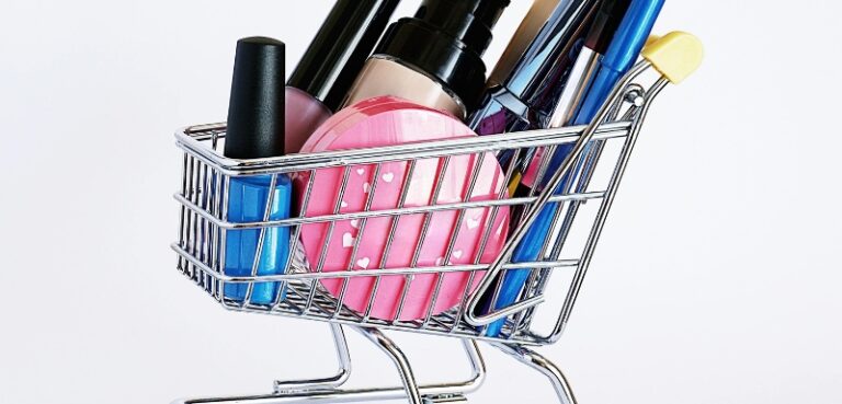 Should Tech Companies Enter The Makeup Space?