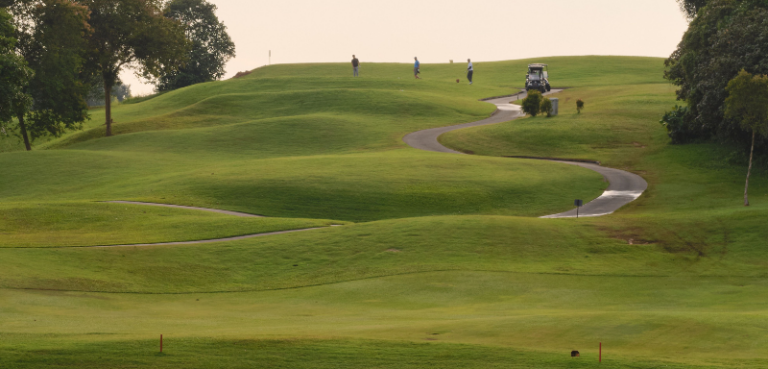 Why do Most People Consider Golf to be the Least Interesting American Sport to Watch?