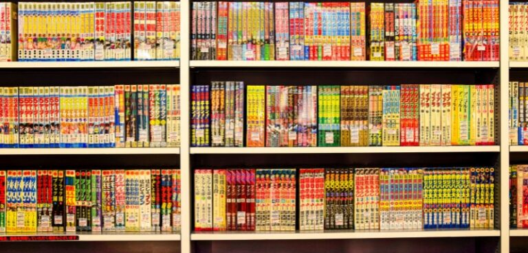 Comics vs Manga: How Manga Dominated the Market